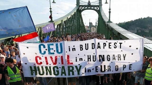 protesters attend a rally against hungarian government 039 s clampdown on a top foreign university and non government organisations in budapest hungary may 21 2017 photo reuters protesters attend a rally against hungarian government 039 s clampdown on a top foreign university and non government organisations in budapest hungary may 21 2017 photo reuters