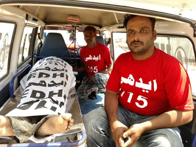 body of a teenager who drowned off sandspit beach near hawksbay is seen inside an edhi ambulance in karachi on tuesday may 23 2017 photo faraz khan body of a teenager who drowned off sandspit beach near hawksbay is seen inside an edhi ambulance in karachi on tuesday may 23 2017 photo faraz khan
