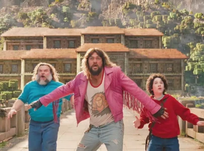 a minecraft movie dominates us theatres a minecraft movie dominates us theatres