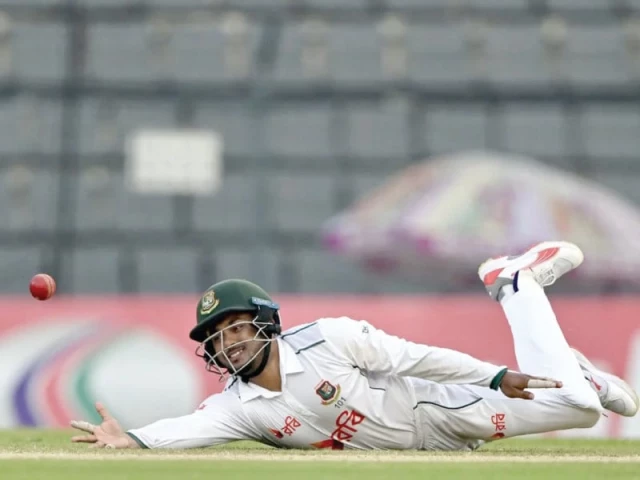 bangladesh s loss to zimbabwe in the first test extended their five match losing streak at home photo afp bangladesh s loss to zimbabwe in the first test extended their five match losing streak at home photo afp