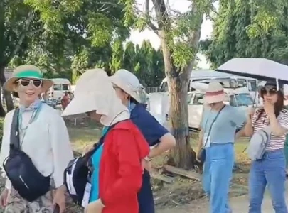 korean delegation explores historic sites
