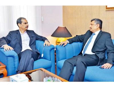 ministry of commerce secretary visits slic