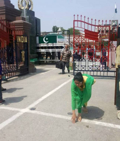 uzma reaches back to india photo courtesy time of india
