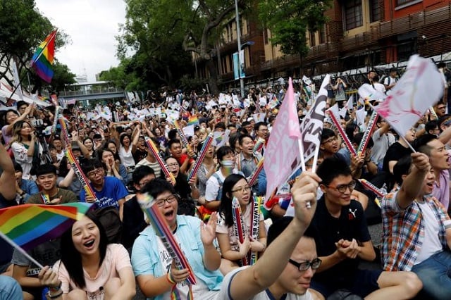 supporters react during a rally after taiwan 039 s constitutional court ruled that same sex couples have the right to legally marry the first such ruling in asia in taipei taiwan may 24 2017 photo reuters