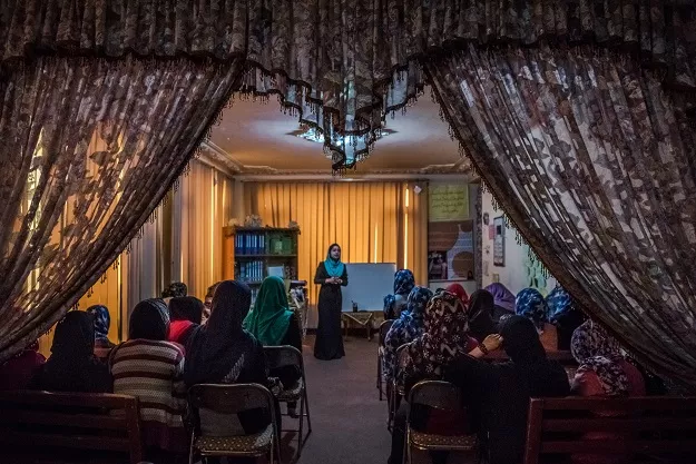an afghan ngo worker leads a life skills class at a women 039 s shelter in kabul photo afp an afghan ngo worker leads a life skills class at a women 039 s shelter in kabul photo afp