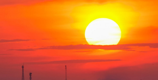 routine winds will take over in mid june in karachi leading to pre monsoon conditions photo courtesy vancitybuzz routine winds will take over in mid june in karachi leading to pre monsoon conditions photo courtesy vancitybuzz