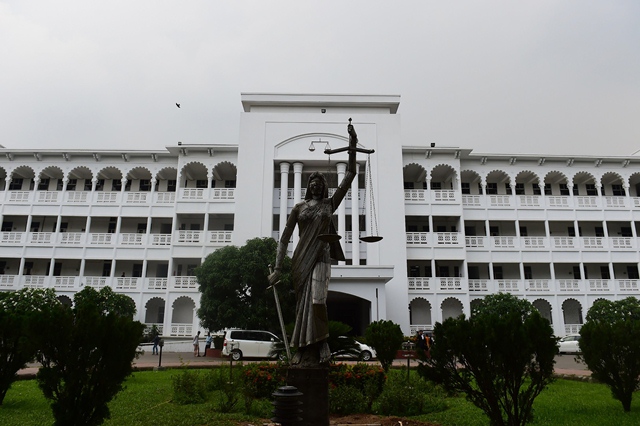 a statue denounced by religious hardliners as quot un islamic quot is pictured on the grounds of the supreme court in dhaka after it was reinstalled on may 28 2017 photo afp