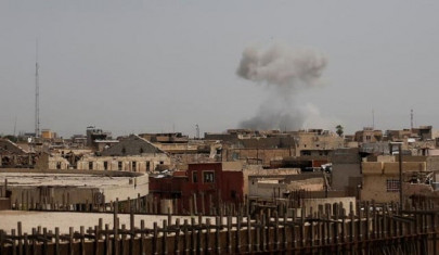 iraq presses mosul assault calls civilians to flee iraq presses mosul assault calls civilians to flee