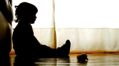 australia to strip convicted paedophiles of passports australia to strip convicted paedophiles of passports