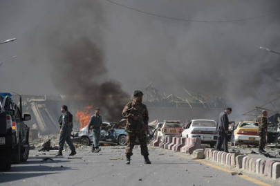 massive kabul truck bomb kills 90 wounds hundreds massive kabul truck bomb kills 90 wounds hundreds