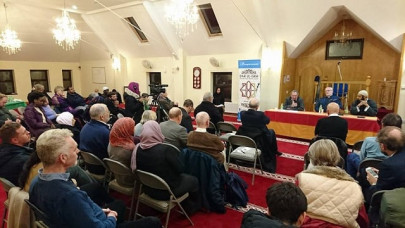 uk mosque invites non muslims to share free meals during ramazan uk mosque invites non muslims to share free meals during ramazan