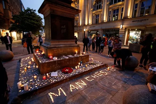 people attend a vigil for the victims of last week 039 s attack at a pop concert at manchester arena in central manchester britain may 29 2017 photo reuters people attend a vigil for the victims of last week 039 s attack at a pop concert at manchester arena in central manchester britain may 29 2017 photo reuters