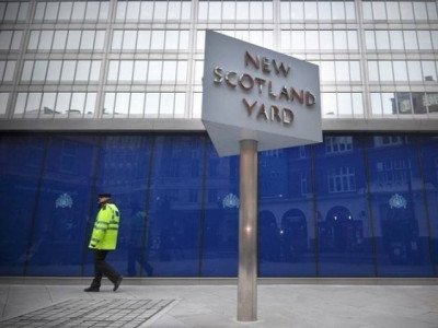 scotland yard breaks with tradition to hire new detectives