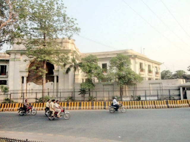 a view of the lodge at 90 shahrah e quaid i azam photo express a view of the lodge at 90 shahrah e quaid i azam photo express