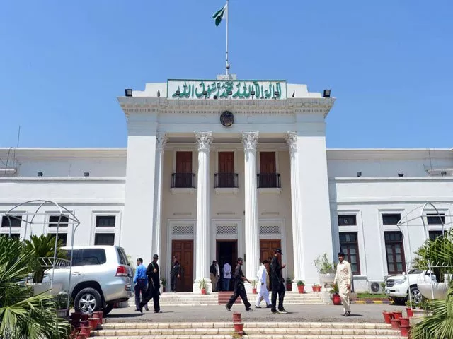 urge govt to upgrade their grade provide special allowance and regularise ad hoc lecturers photo afp urge govt to upgrade their grade provide special allowance and regularise ad hoc lecturers photo afp