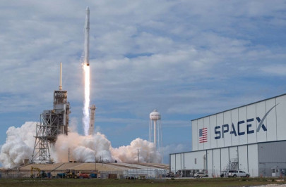 spacex blasts off cargo using recycled spaceship