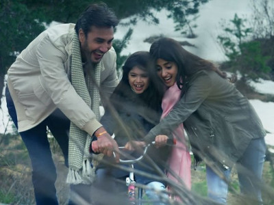 mom trailer sajal aly and adnan siddiqui leave a strong impact mom trailer sajal aly and adnan siddiqui leave a strong impact