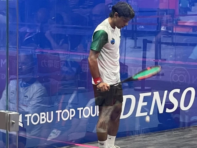 Irfan sinks Indian rival to reach Asian Games squash semis