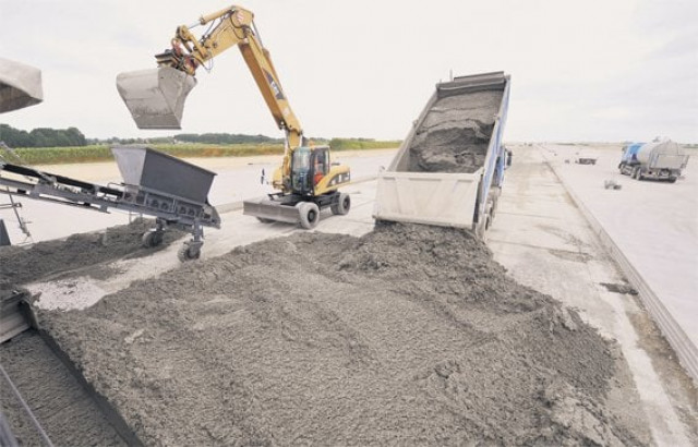 more than half a dozen cement companies are going through an expansionary phase with combined investments of over 1 5 billion photo afp