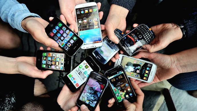 60 phones snatched a day in city