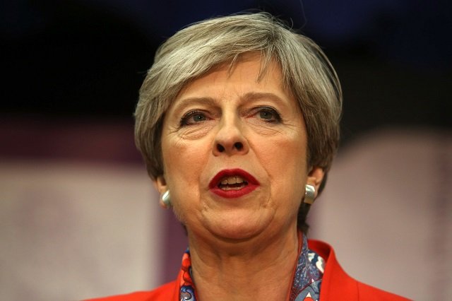 british prime minister theresa may speaks after winning her seat at the count centre in maidenhead early in the morning of june 9 2017 hours after the polls closed in britain 039 s general election prime minister theresa may is poised to win britain 039 s snap election but lose her parliamentary majority a shock exit poll suggested on june 8 in what would be a major blow for her leadership as brexit talks loom the conservatives were set to win 314 seats followed by labour on 266 the scottish national party on 34 and the liberal democrats on 14 the poll for the bbc sky and itv showed photo afp