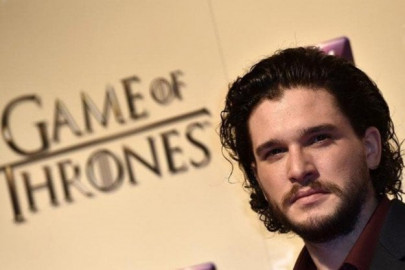 kit harrington admits he was terrified of filming battle of the bastards