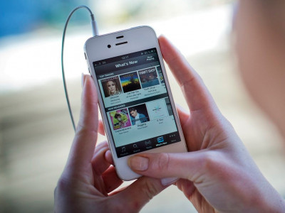 internet radio pandora lands 480 million investment from siriusxm