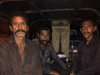 guards of pml f leader booked for thrashing the express tribune staffer guards of pml f leader booked for thrashing the express tribune staffer