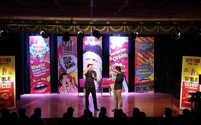local comedians give karachi enough reasons to smile till sehri local comedians give karachi enough reasons to smile till sehri