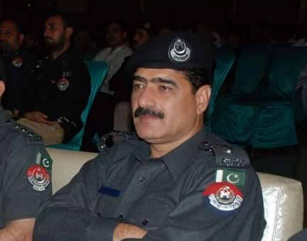 dsp swabi izhar shah photo facebook dsp swabi izhar shah photo facebook