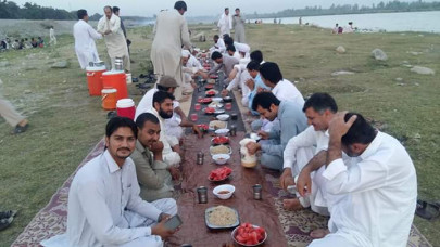 people throng picnic spot in munda to escape hot weather people throng picnic spot in munda to escape hot weather