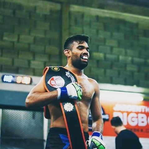 cinderella story up and coming mma fighter shahid siddique who once couldn 039 t get out of opening exchanges is now riding a five fight winning streak photo courtesy shahid siddique