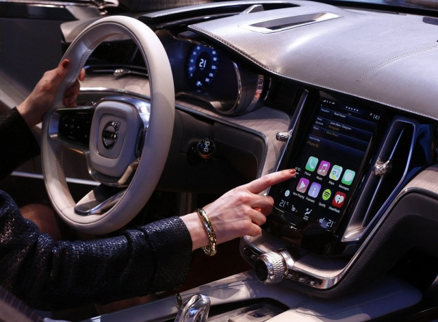apple secured a permit in april to test autonomous vehicles in california photo reuters apple secured a permit in april to test autonomous vehicles in california photo reuters