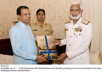 navy chief holds meetings with sri lankan dignitaries navy chief holds meetings with sri lankan dignitaries