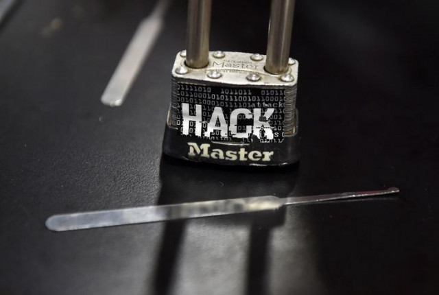 a padlock is displayed at the alert logic booth during the 2016 black hat cyber security conference in las vegas nevada u s august 3 2016 photo reuters a padlock is displayed at the alert logic booth during the 2016 black hat cyber security conference in las vegas nevada u s august 3 2016 photo reuters