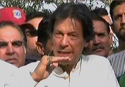 chairman pakistan tehreek e insaf pti imran khan talking to media in bani gala islamabad on june 16 2017 express news screen grab chairman pakistan tehreek e insaf pti imran khan talking to media in bani gala islamabad on june 16 2017 express news screen grab