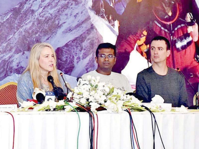 vanessa o brien along with her team of mountaineers addresses a news conference in islamabad photo app vanessa o brien along with her team of mountaineers addresses a news conference in islamabad photo app