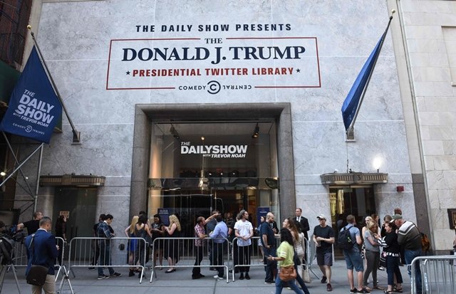 media line up to get in for 039 the daily show with trevor noah 039 press preview june 15 2017 in new york as 039 the daily show presents the donald j trump presidential twitter library 039 the first of its kind showcasing our commander in chief s preferred vessel for communicating with the public his twitter feed the library on 57th street in new york city will be open only through june 18 2017 photo afp