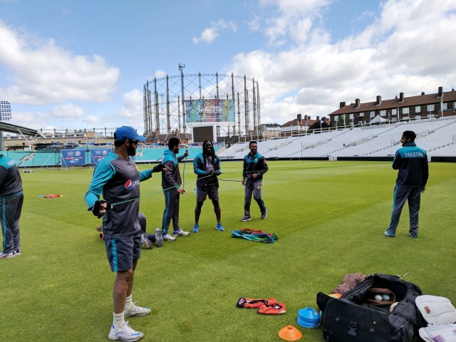 mickey praised sarfraz was executing plans with an attacking mentality photo courtesy pcb mickey praised sarfraz was executing plans with an attacking mentality photo courtesy pcb