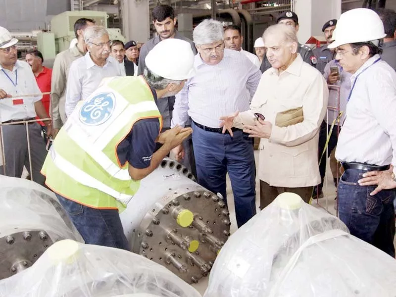 shehbaz sharif visited different areas of the plant including the control room and expressed satisfaction over the pace of work photo inp shehbaz sharif visited different areas of the plant including the control room and expressed satisfaction over the pace of work photo inp