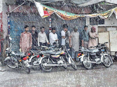 heavens open up heavy rains lash south punjab