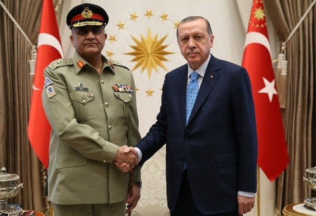 army chief gen qamar javed bajwa meets turkish president recep tayyip erdogan photo ispr army chief gen qamar javed bajwa meets turkish president recep tayyip erdogan photo ispr