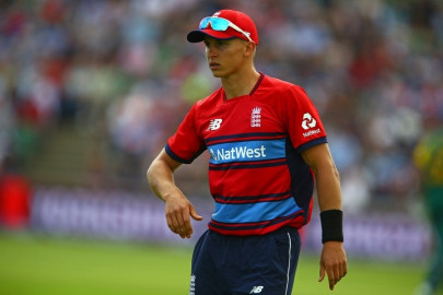 england s new boy curran promises to bowl even quicker england s new boy curran promises to bowl even quicker