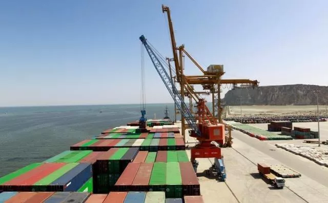 a container is loaded on to the cosco wellington the first container ship to depart after the inauguration of the china pakistan economic corridor port in gwadar november 13 2016 photo reuters a container is loaded on to the cosco wellington the first container ship to depart after the inauguration of the china pakistan economic corridor port in gwadar november 13 2016 photo reuters