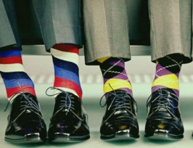 successful people display non conformist tendencies such as wearing bright coloured socks harvard successful people display non conformist tendencies such as wearing bright coloured socks harvard