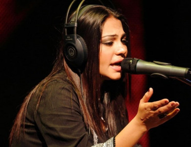 zaalima singer harshdeep kaur to collaborate with sanam marvi zaalima singer harshdeep kaur to collaborate with sanam marvi
