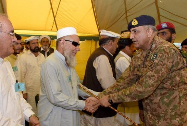 the coas meets with tribal elders in parachinar on friday june 30 2017 photo ispr the coas meets with tribal elders in parachinar on friday june 30 2017 photo ispr