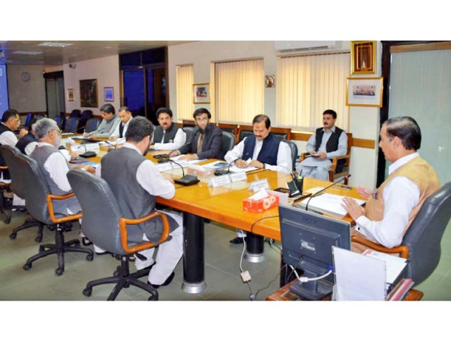nab chairman qamar zaman chaudhry chairing a meeting at nab headquarters photo express nab chairman qamar zaman chaudhry chairing a meeting at nab headquarters photo express