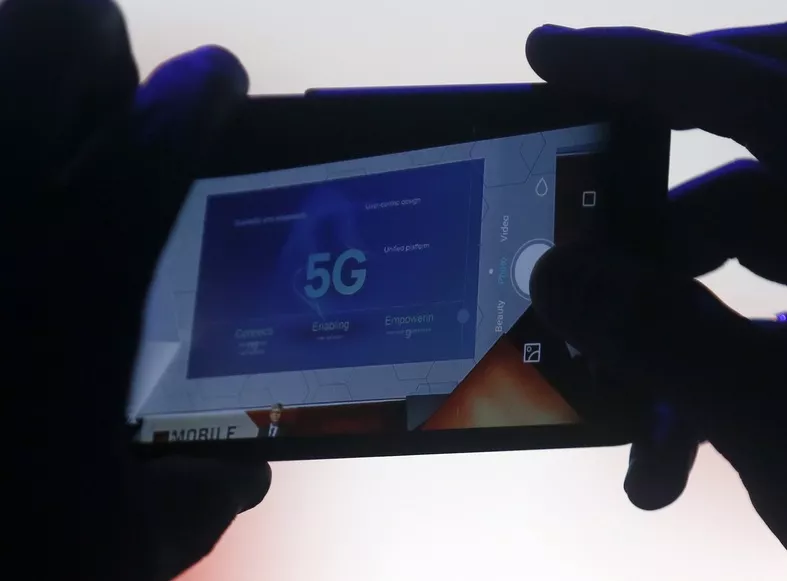 zte to invest 295 5 million in 5g research and development starting this year photo reuters zte to invest 295 5 million in 5g research and development starting this year photo reuters
