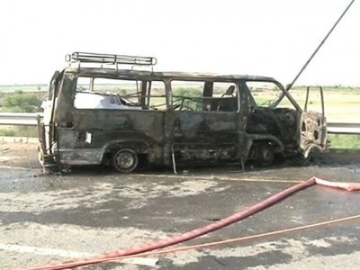 six killed 24 injured as passenger van catches fire in multan six killed 24 injured as passenger van catches fire in multan